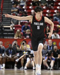 开云-朱彦硕：杨瀚森常规赛不会马上打上首发 上场时间会有15分钟以上